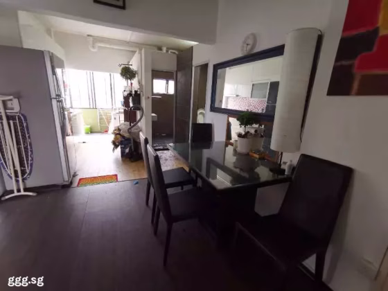 单间出租 • 武吉知马 •  East Grove • S$1380 • 住宅公寓 • 普通房 照片