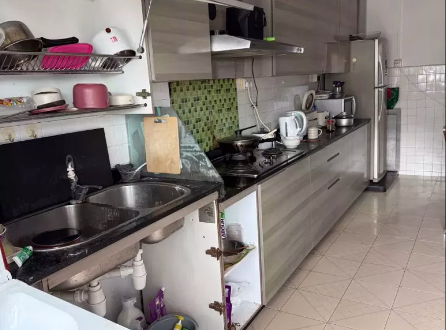 单间出租 • 乌节 • 113 Ang Mo Kio Avenue 4 • S$1600 • 4房(3臥室) • 主人房 照片