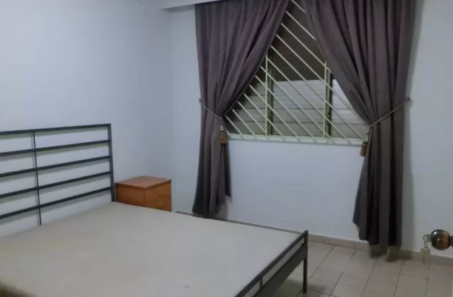 整套出租 • 中央集水区 • 236 Serangoon Avenue 3 • S$3550 • 3房(2臥室) • 