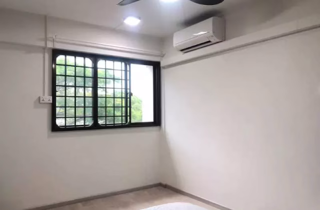 单间出租 • 巴耶利峇 • 236 Jurong East Street 21 • S$550 • 4房(3臥室) • 普通房
