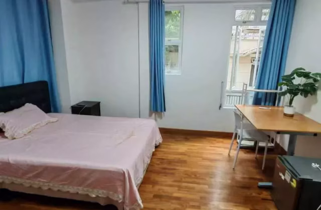 单间出租 • 武吉知马 •  Laguna Park • S$1300 • 住宅公寓 • 普通房