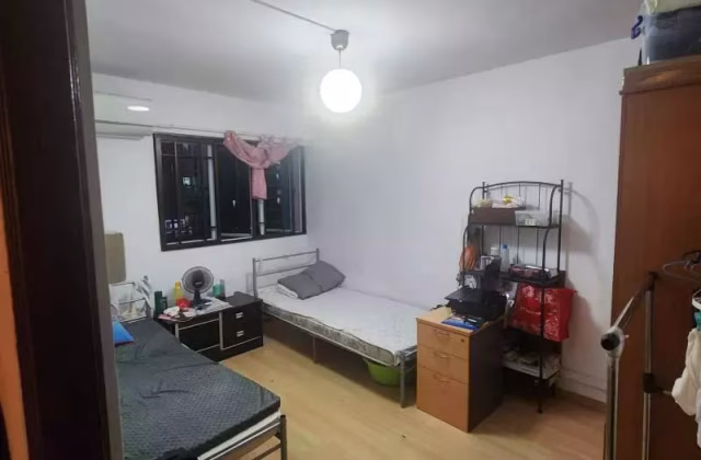 单间出租 • 林厝港 • 478 Jurong West Street 41 • S$450 • 3房(2臥室) • 床位出租