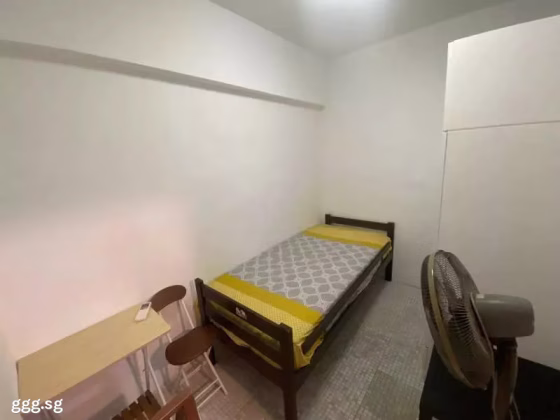 单间出租 • 马林百列 •  Braddell View • S$900 • 住宅公寓 • 普通房 照片