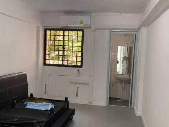 单间出租 • 梧槽 • 110 Yishun Ring Road • S$450 • 2房(1臥室) • 普通房 照片