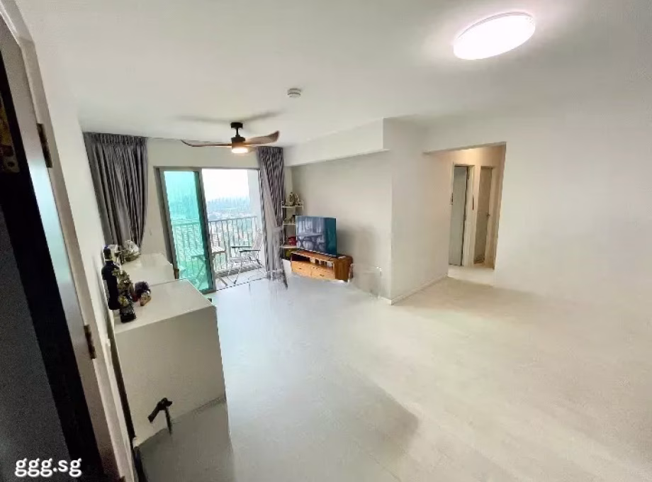 房屋出售 • 蔡厝港 • 33 Margaret Drive • S$1299000 • 4房(3臥室) • 980ft² / 91m² 照片