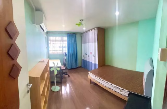 单间出租 • 三巴旺 • 820 Woodlands Street 82 • S$800 • 执行组屋 • 普通房