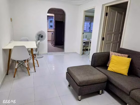 整套出租 • 蔡厝港 • 171 Stirling Road • S$3300 • 3房(2臥室) • 764ft² / 70m² 照片