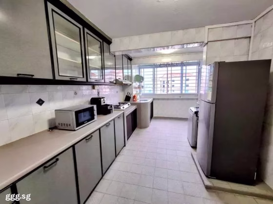 整套出租 • 蔡厝港 • 171 Stirling Road • S$3300 • 3房(2臥室) • 764ft² / 70m² 照片