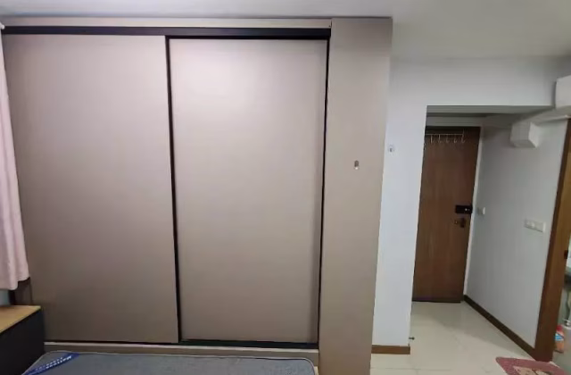 单间出租 • 武吉巴督 • 467B Bukit Batok West Avenue 9 • S$1400 • 4房(3臥室) • 主人房