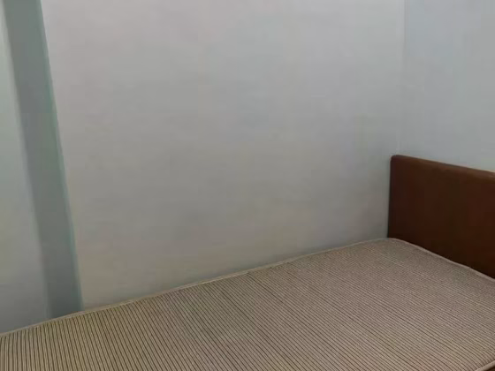 单间出租 • 诺维娜 •  Royal Court • S$650 • 住宅公寓 • 佣人房 照片