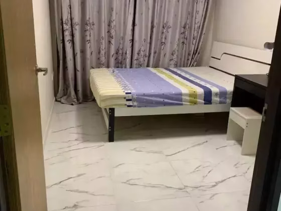 单间出租 • 梧槽 • 508B Yishun Avenue 4 • S$850 • 5房(4臥室) • 普通房 照片