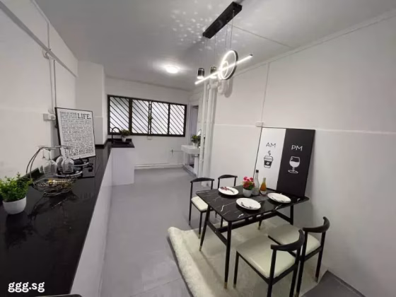 整套出租 • 武吉班让 • 509 West Coast Drive • S$5300 • 3房(2臥室) •  照片