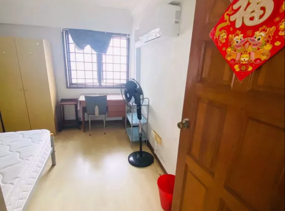 单间出租 • 武吉知马 • 8 Bedok South Avenue 2 • S$1100 • 4房(3臥室) • 普通房 照片