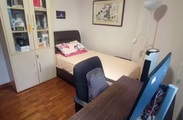 单间出租 • 林厝港 • 988B Jurong West Street 93 • S$1000 • 3房(2臥室) • 普通房
