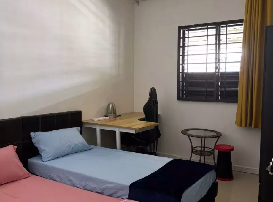 单间出租 • 西部集水区 • 820 Tampines Street 81 • S$1100 • 3房(2臥室) • 普通房 照片