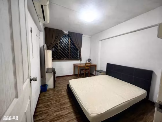 单间出租 • 梧槽 • 259 Yishun Street 22 • S$1000 • 4房(3臥室) • 普通房 照片