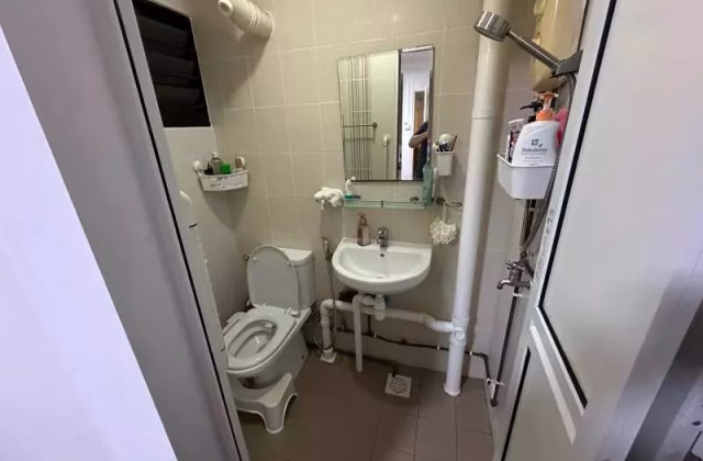 单间出租 • 林厝港 • 524 Jurong West Street 52 • S$1550 • 2房(1臥室) • 主人房