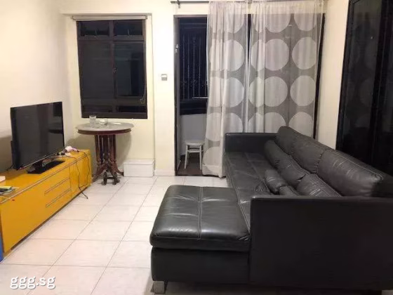 单间出租 • 林厝港 • 694 Jurong West Central 1 • S$1150 • 执行组屋 • 普通房 照片