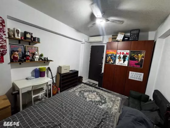 单间出租 • 林厝港 • 694 Jurong West Central 1 • S$1150 • 执行组屋 • 普通房 照片