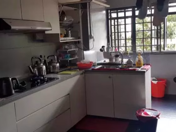 单间出租 • 乌节 • 122 Ang Mo Kio Avenue 3 • S$500 • 3房(2臥室) • 普通房 照片