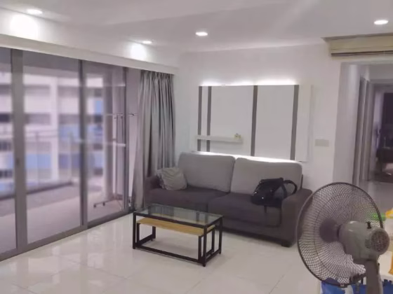 整套出租 • 马林百列 • 138B Lorong 1a Toa Payoh • S$4600 • 3房(2臥室) • 1216ft² / 112m² 照片