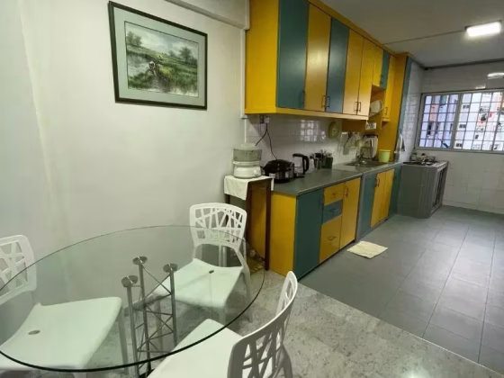 整套出租 • 武吉班让 • 320 Clementi Avenue 4 • S$3300 • 3房(2臥室) • 721ft² / 66m² 照片