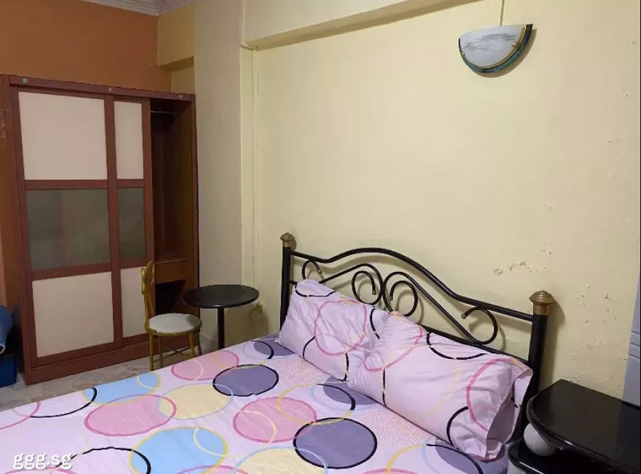 单间出租 • 义顺 • 749 Yishun Street 72 • S$730 • 4房(3臥室) • 普通房 照片