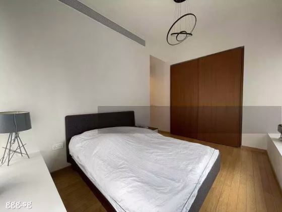 整套出租 • 兀兰 •  One Balmoral • S$3250 • 共管公寓 • 898ft² / 83m² 照片