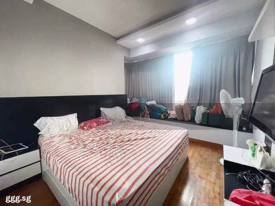 整套出租 • 马林百列 •  One Leicester • S$3200 • 共管公寓 • 1066ft² / 99m² 照片