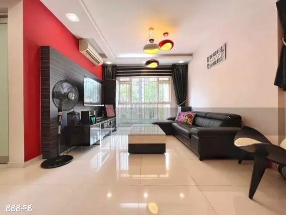 整套出租 • 市中心 •  The Gardens At Bishan • S$3200 • 共管公寓 • 883ft² / 82m² 照片