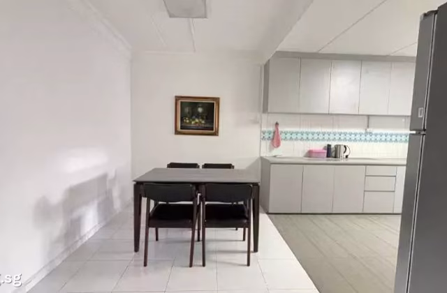 单间出租 • 新邦 • 59 Marine Terrace • S$900 • 3房(2臥室) • 普通房