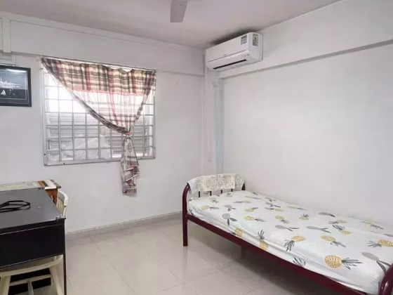 单间出租 • 宏茂桥 • 405 Pasir Ris Drive 6 • S$850 • 3房(2臥室) • 普通房 照片