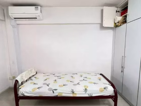 单间出租 • 宏茂桥 • 405 Pasir Ris Drive 6 • S$850 • 3房(2臥室) • 普通房 照片