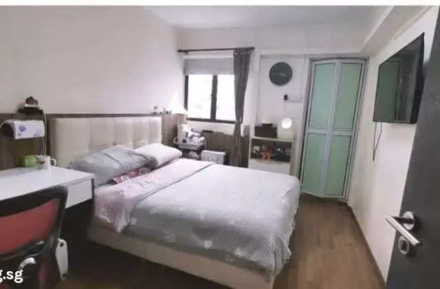 单间出租 • 武吉班让 • 730 Clementi West Street 2 • S$1600 • 3房(2臥室) • 主人房