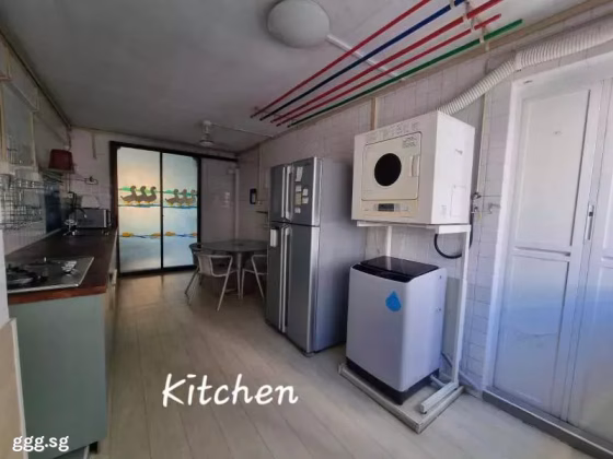 整套出租 • 金文泰 • 145 Jalan Bukit Merah • S$3200 • 3房(2臥室) • 700ft² / 65m² 照片
