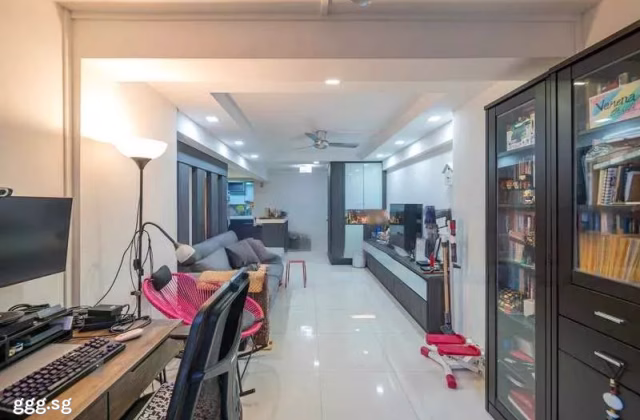 整套出租 • 纽顿 • 99 Whampoa Drive • S$2850 • 3房(2臥室) • 839ft² / 77m²