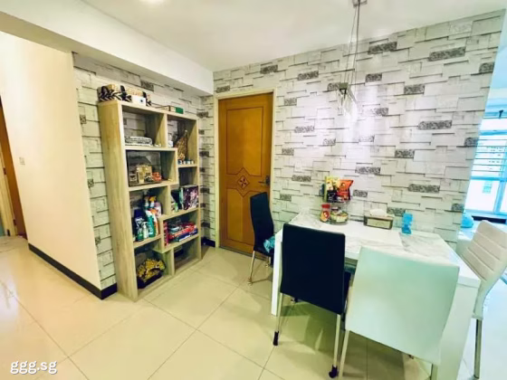 整套出租 • 碧山 • 264A Compassvale Bow • S$3800 • 3房(2臥室) • 990ft² / 91m² 照片