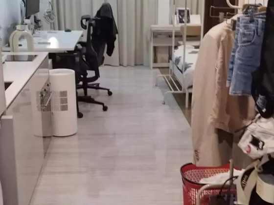 整套出租 • 欧南 •  Parc Esta • S$3400 • 住宅公寓 • 420ft² / 39m² 照片