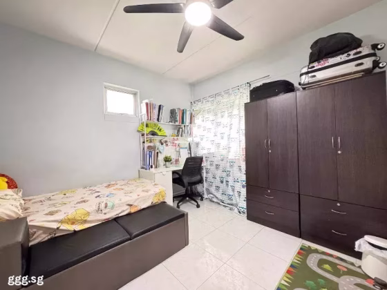房屋出售 • 三巴旺 • 618 Woodlands Avenue 4 • S$560000 • 3房(2臥室) • 1033ft² / 95m² 照片