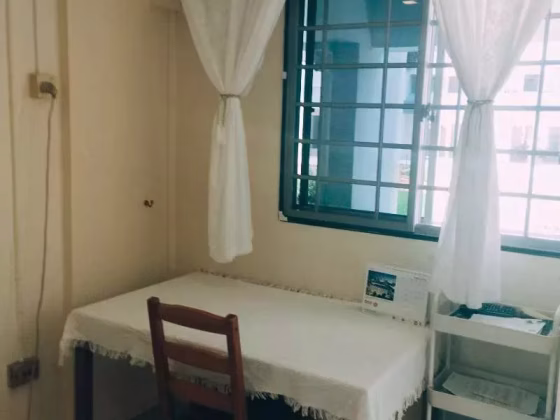 单间出租 • 乌节 • 313 Ang Mo Kio Avenue 3 • S$1350 • 3房(2臥室) • 主人房 照片