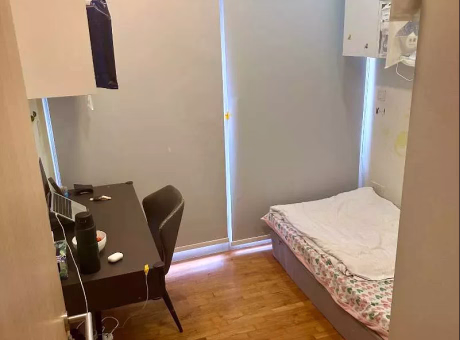 单间出租 • 三巴旺 •  Forestville • S$1050 • 共管公寓 • 普通房 照片