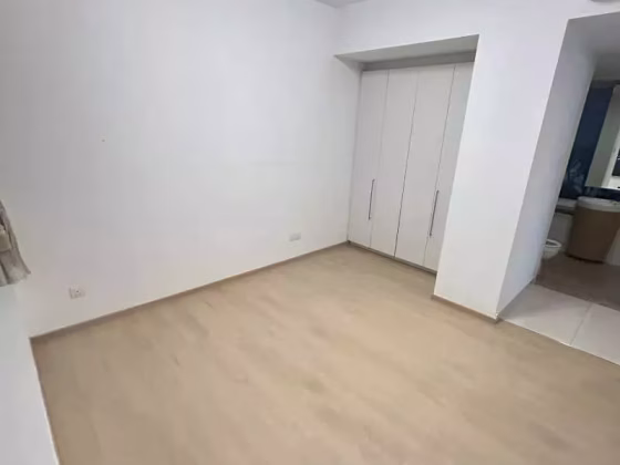 单间出租 • 林厝港 •  The Centris • S$1400 • 住宅公寓 • 普通房 照片