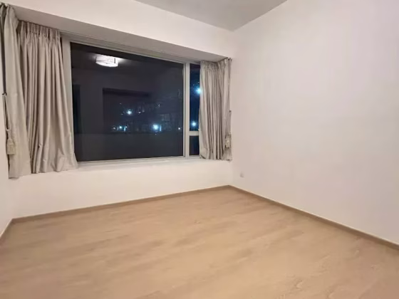 单间出租 • 林厝港 •  The Centris • S$1400 • 住宅公寓 • 普通房 照片