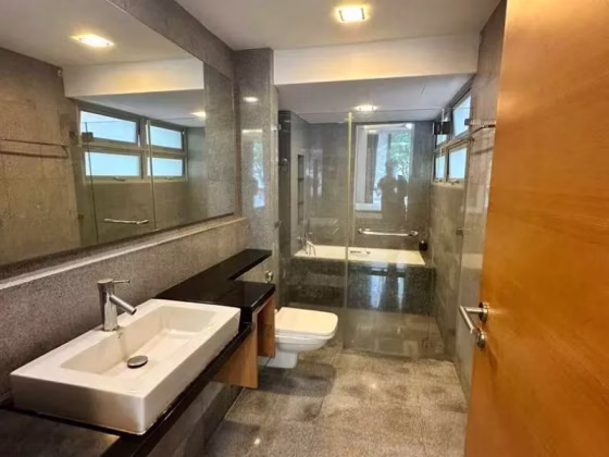 整套出租 • 红山 •  The Linear • S$5000 • 住宅公寓 • 1227ft² / 113m² 照片