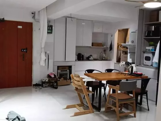 单间出租 • 梧槽 • 673A Yishun Avenue 4 • S$800 • 4房(3臥室) • 普通房 照片