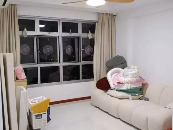 单间出租 • 梧槽 • 673A Yishun Avenue 4 • S$800 • 4房(3臥室) • 普通房 照片
