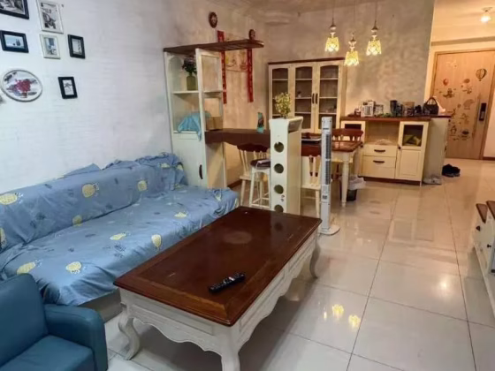 整套出租 • 三巴旺 •  Forestville • S$4300 • 共管公寓 • 1098ft² / 102m² 照片