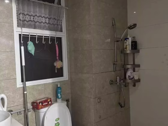 整套出租 • 三巴旺 •  Forestville • S$4300 • 共管公寓 • 1098ft² / 102m² 照片