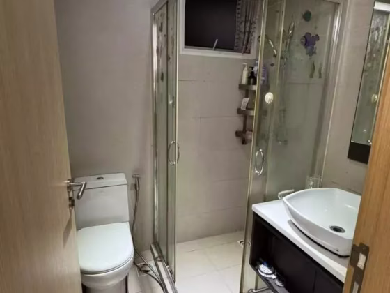 整套出租 • 三巴旺 •  Forestville • S$4300 • 共管公寓 • 1098ft² / 102m² 照片