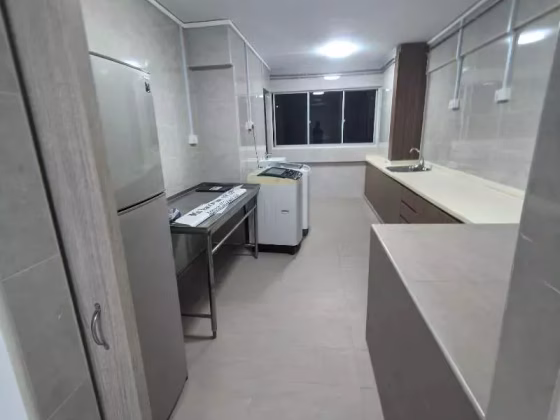 单间出租 • 三巴旺 • 325 Woodlands Street 32 • S$400 • 店屋 • 主人房 照片